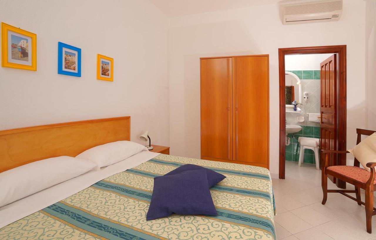 Hotel Villa Mena Forio di Ischia 외부 사진