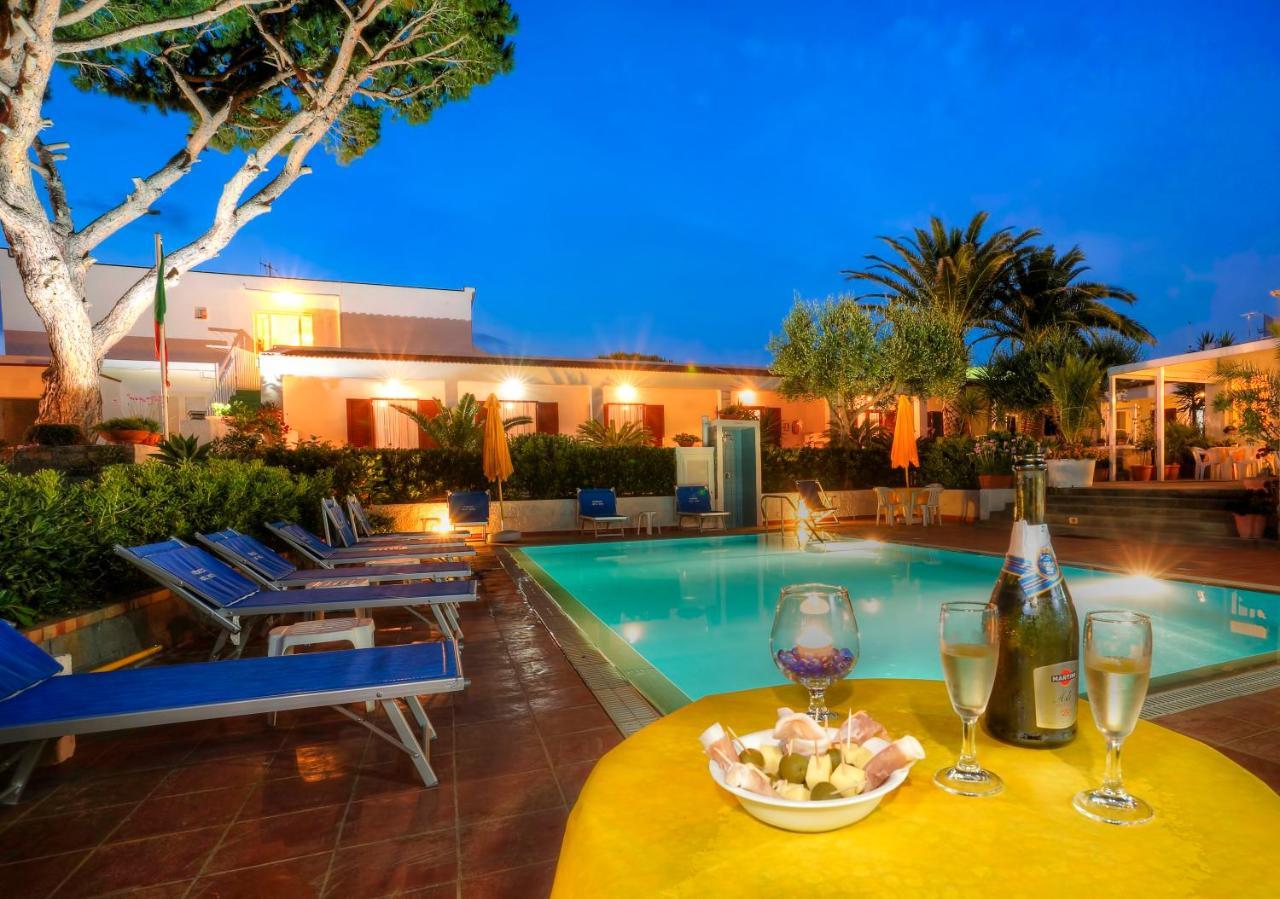 Hotel Villa Mena Forio di Ischia 외부 사진